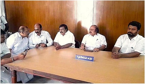 புதுச்சேரியில் மும்மொழிக் கொள்கை அமல்: அமைச்சர் பேச்சுக்கு எதிர்ப்பு; திமுக, காங். வெளிநடப்பு