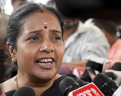 “திமுக அரசு தொடர தார்மிக உரிமை கிடையாது” - வெளிநடப்பு செய்த வானதி சீனிவாசன் கருத்து