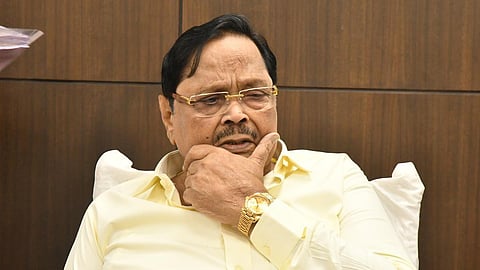 மேட்டூர் அணையில் நீர் திறக்கும் முன்பே தூர்வாரும் பணிகளை உரிய காலத்தில் முடிக்க வேண்டும்: அமைச்சர் துரைமுருகன் அறிவுறுத்தல்