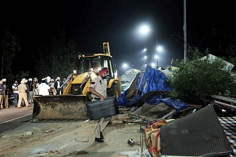 “பாஜகவும், ஆம் ஆத்மியும் விவசாயிகள் விரோதக் கட்சிகள்” - காங்கிரஸ் தலைவர் கார்கே சாடல்