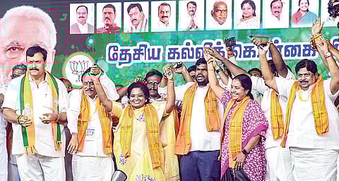 தமிழகத்தில் பாஜக ஆட்சிக்கு வரும்போது தனியார் பள்ளிக்கு அனுமதி கிடையாது: அண்ணாமலை உறுதி