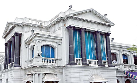 2 நாள் விடுமுறைக்கு பிறகு பேரவை கூடுகிறது: துறை வாரியாக மானிய கோரிக்கை விவாதம் இன்று முதல் தொடக்கம்