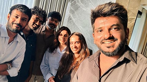 ‘டிராகன்’ படக்குழுவினரை பாராட்டிய விஜய்!