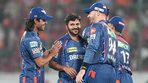 4 விக்கெட்டுகளை வீழ்த்திய ஷர்துல்: ஹைதராபாத்தை 190 ரன்களில் கட்டுப்படுத்திய லக்னோ
