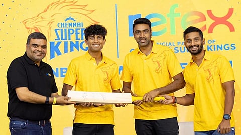 சென்னை சூப்பர் கிங்ஸ் ஸ்பான்சரானது ரீஃபெக்ஸ்