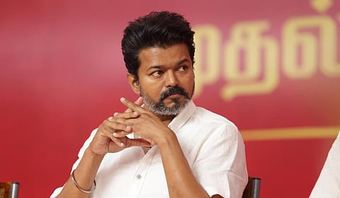 தேர்தல் குறித்து முடிவெடுக்க விஜய்க்கு முழு அதிகாரம்: தவெக பொதுக்குழுவில் தீர்மானம்