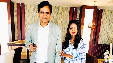 மோனலிசாவுக்கு வாய்ப்பு வழங்கிய இயக்குநர் சனோஜ் பாலியல் வழக்கில் கைது