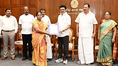 பால்வளம், கைத்தறி, சுகாதாரத் துறைக்கு 621 பேர் தேர்வு: நியமன ஆணைகளை முதல்வர் ஸ்டாலின் வழங்கினார்