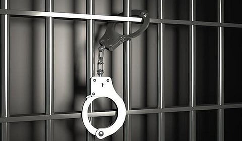 சென்னை: வீட்டில் நுழைந்து பெண்ணை புகைப்படம் எடுத்தவர் கைது