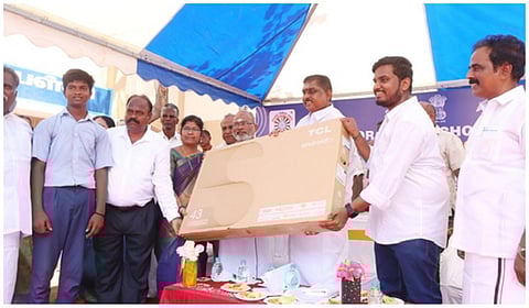 புதுச்சேரி அரசுப் பள்ளி மாணவிகளுக்கு ஸ்மார்ட் அடையாள அட்டை: அமைச்சர் தகவல்