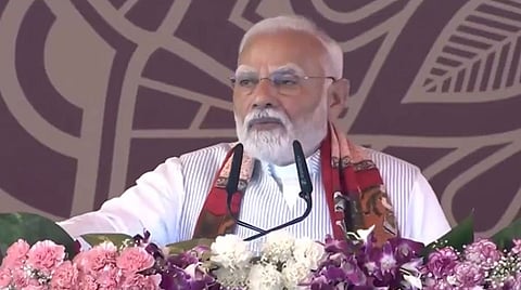 காசி தமிழ்ச் சங்கமம் நிகழ்ச்சியால் நாட்டின் ஒற்றுமை வளர்கிறது: பிரதமர் மோடி பெருமிதம்