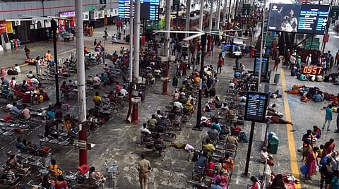 சென்ட்ரல் ரயில் நிலையத்தில் 100 சிசிடிவி கேமராக்கள் பொருத்த ஒப்புதல்