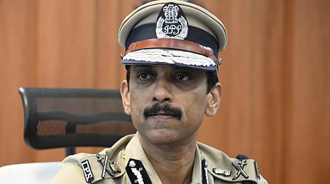 அவசர உதவி கோரி 4 மாதங்களில் 69,628 அழைப்புகள்: விரைந்து உதவியதாக ஆணையர் தகவல்