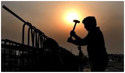 ‘வியர்வை சிந்தும் கரங்கள் உயரட்டும்’ - இபிஎஸ் மே தின வாழ்த்து