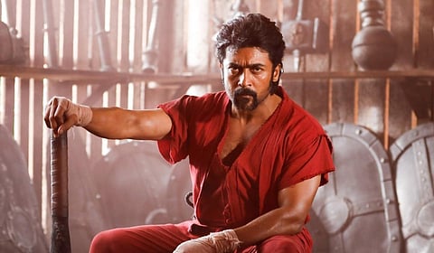 ரெட்ரோ: விமர்சனம் - ‘சம்பவம்’ செய்ததா சூர்யா + கார்த்திக் சுப்பராஜ் கூட்டணி?