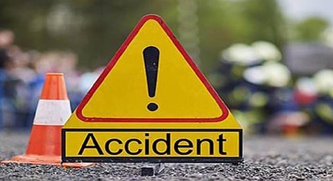 சென்னை: முன்னாள் ஐஏஎஸ் அதிகாரியின் கார் மோதி சிறுவன் படுகாயம்