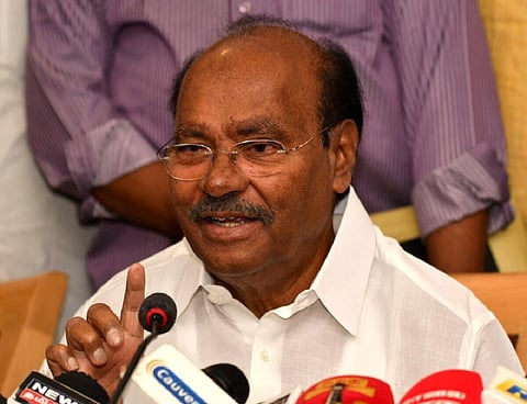 ‘தமிழக மீனவர்களின் படகுகளை அழிக்க இலங்கை திட்டம்’ - மத்திய அரசு மீட்க ராமதாஸ் கோரிக்கை