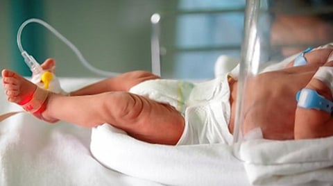 குறை பிரசவத்தில் பிறந்தால் விழித்திரை பாதிக்கப்பட வாய்ப்பு: மருத்துவர் மோகன் ராஜன் தகவல்