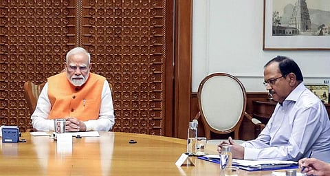 தீவிரவாதிகளை குறிவைத்து தாக்குதல் நடத்த தீவிரம்: பிரதமர் மோடியுடன் அஜித் தோவல் மீண்டும் ஆலோசனை