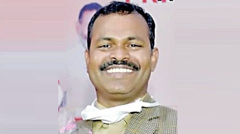 தினேஷ் குமார்