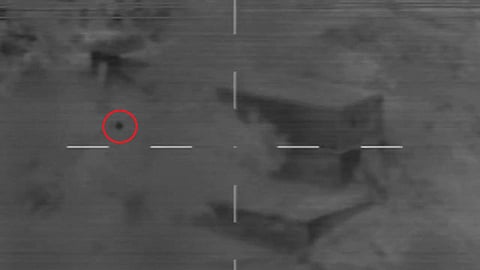 பாகிஸ்தான் தாக்குதல் குறித்து இந்திய ராணுவம் வெளியிட்டுள்ள வீடியோவின் ஸ்க்ரீன்ஷாட்.