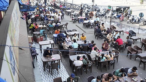 எல்லை மாநிலங்களில் மீண்டும் அமைதி திரும்பியது