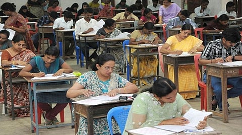 இடைநிலை ஆசிரியர் பயிற்சி தேர்வு: தனித்தேர்வர்களுக்கு 14-ம் தேதி ஹால் டிக்கெட்