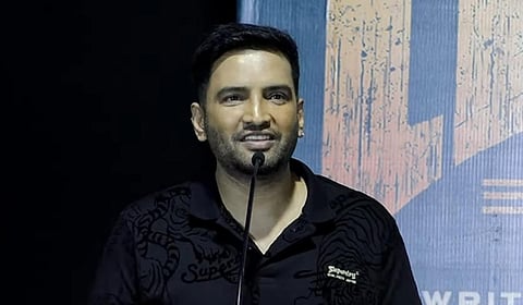 அவ்வை சண்முகி Vs கரீனா சோப்ரா - சந்தானம் பகிர்ந்த ஒப்பீட்டுப் பார்வை