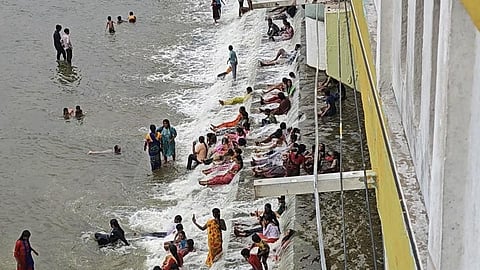 மதுரையில் சுற்றுலா தலமாக மாறிய வைகை தடுப்பணை பகுதி!