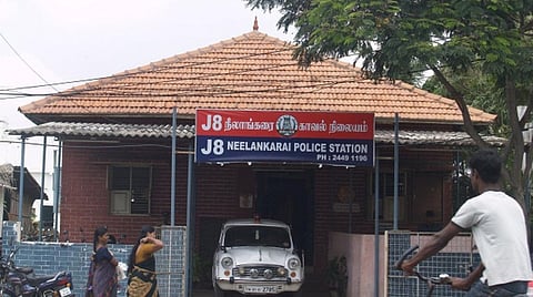 சென்னை | ஓய்வுபெற்ற ஐ.டி. நிறுவன அதிகாரி வீட்டில் 60 பவுன் நகை திருட்டு