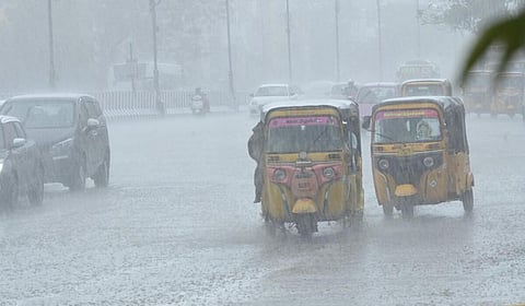 கோவை, நீலகிரியில் 2 நாட்களுக்கு மிக கனமழை: வானிலை ஆய்வு மையம் எச்சரிக்கை