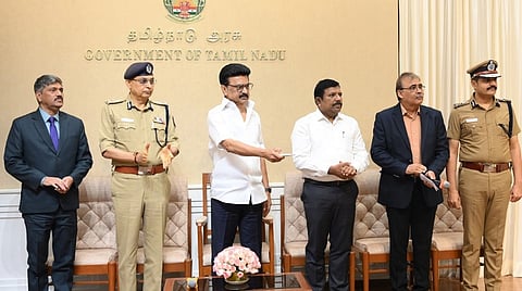 காவல், சிறைத் துறை சார்பில் ரூ.668.71 கோடி மதிப்பில் புதிய கட்டிடங்கள்: முதல்வர் அடிக்கல் நாட்டினார்