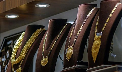 தங்கம் விலை பவுனுக்கு ரூ.400 உயர்வு