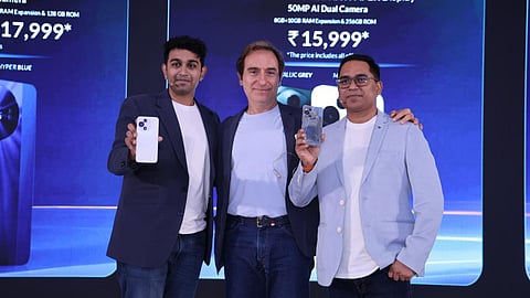 இந்தியாவில் ஸ்மார்ட்போன் விற்பனையை தொடங்கிய Alcatel - ‘வி3 கிளாசிக்’ போனின் சிறப்பு அம்சங்கள் என்ன?