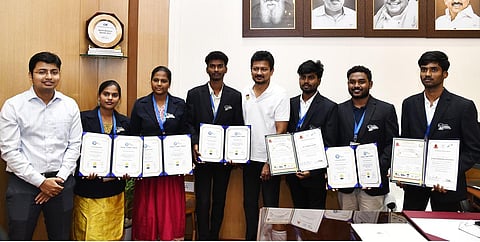 'நான் முதல்வன்' திட்டம் மூலம் தென்கொரியாவில் பயிற்சி பெற்ற 6 மாணவர்கள்