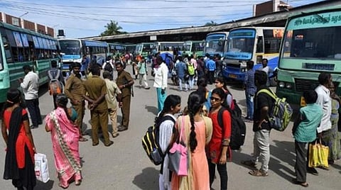 பள்ளி கோடை விடுமுறை முடிந்து ஊர் திரும்ப 2,513 சிறப்பு பேருந்துகள் இயக்கம்