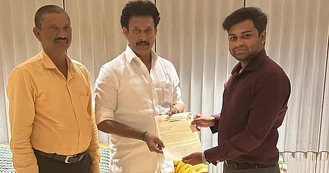 ‘10-ம் வகுப்பு பாடப் புத்தகத்தில் கட்டபொம்மன் பற்றி தவறான தகவல்’ - நீக்குமாறு அமைச்சரிடம் மனு