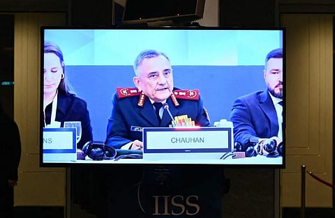 ஆபரேஷன் சிந்தூர்: இழப்பை சந்தித்த பின் விமானப் படை உத்தியை மாற்றியதாக முப்படை தலைமை தளபதி தகவல்