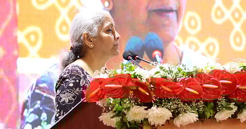 4-வது ஆண்டாக வேகமாக வளர்கிறது இந்திய பொருளாதாரம்: நிர்மலா சீதாராமன் பெருமிதம்