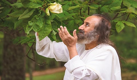 காடழிப்புக்கு காரணம் என்ன? - உலக சுற்றுச்சூழல் தினத்தில் ஸ்ரீ ஸ்ரீ ரவிசங்கர் விவரிப்பு