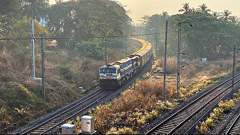 ரயில்வே திட்ட பணிகளுக்காக ஒதுக்கப்பட்ட நிதியில் எந்த மாற்றமும் செய்யப்படவில்லை: தெற்கு ரயில்வே தகவல்