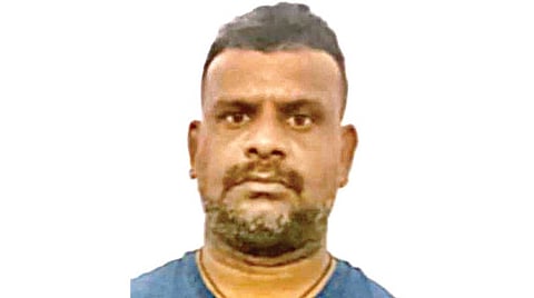 ரவிக்குமார்