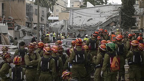 ஈரானின் ஏவுகணைத் தாக்குதல்: இஸ்ரேலில் அமெரிக்க தூதரகம் லேசான சேதம்