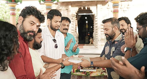 கிராமத்து காமெடி கதையில் விமல்