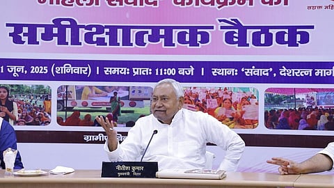 முதியோர், மாற்றுத் திறனாளிகள், கணவனை இழந்த பெண்களுக்கு பிஹாரில் ஓய்வூதியம் ரூ.1,100 ஆக அதிகரிப்பு