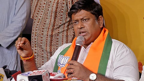 சுகந்த மஜும்தார்