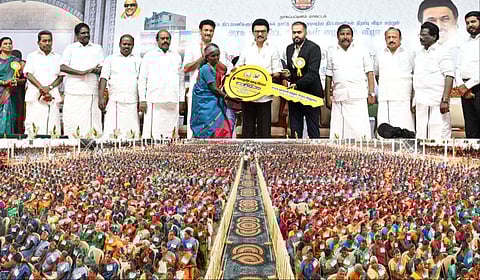 கலைஞரின் கனவு இல்லம் திட்டத்தில் 72,081 வீடுகள் கட்டி முடிக்கப்பட்டுள்ளன: ஊரக வளர்ச்சித்துறை