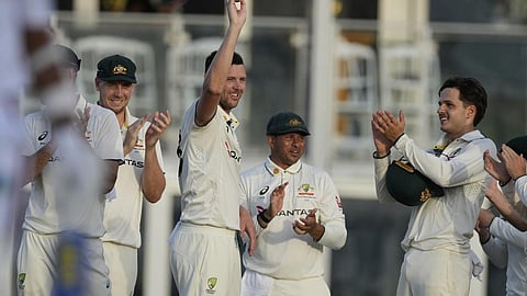 ஹேசில்வுட் அபார பந்துவீச்சு: பார்படோஸ் டெஸ்டில் ஆஸ்திரேலிய அணி வெற்றி