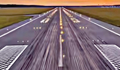 பஞ்சாப் மாநிலம் பெரோஸ்பூர் அருகே ஃபட்டுவல்லா கிராமத்தில் அமைந்துள்ள விமான ஓடுதளம்.