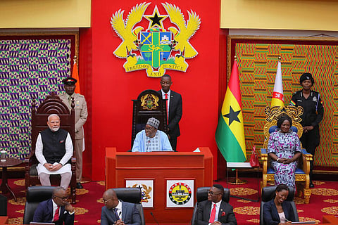 கானா நாடாளுமன்றத்தில் பிரதமர் மோடி.